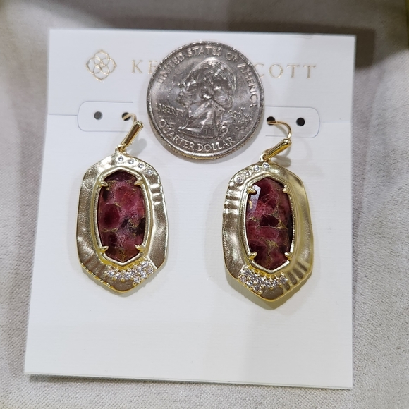 Kendra Scott Anna Maroon Jade Drop Earrings NWT - Picture 8 of 11